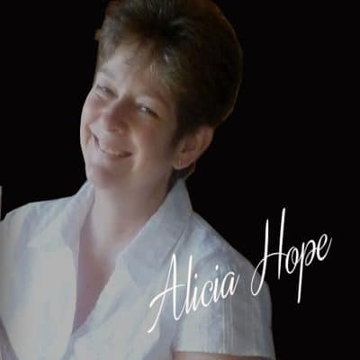 Alicia Hope