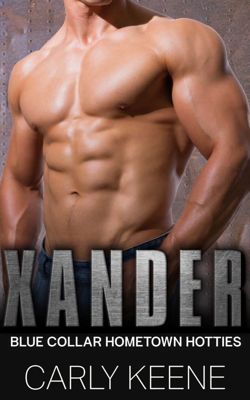 Cover for Xander: An Alpha Male/Curvy Girl Instalove Short Romance