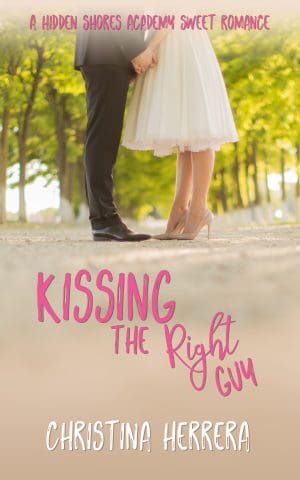 Cover for Kissing the Right Guy